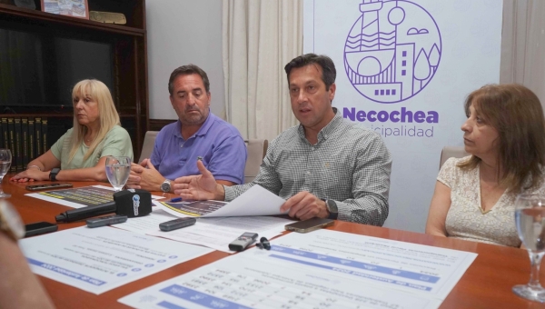 El Intendente presentó un Plan de Austeridad con achique de gastos en el Ejecutivo Municipal