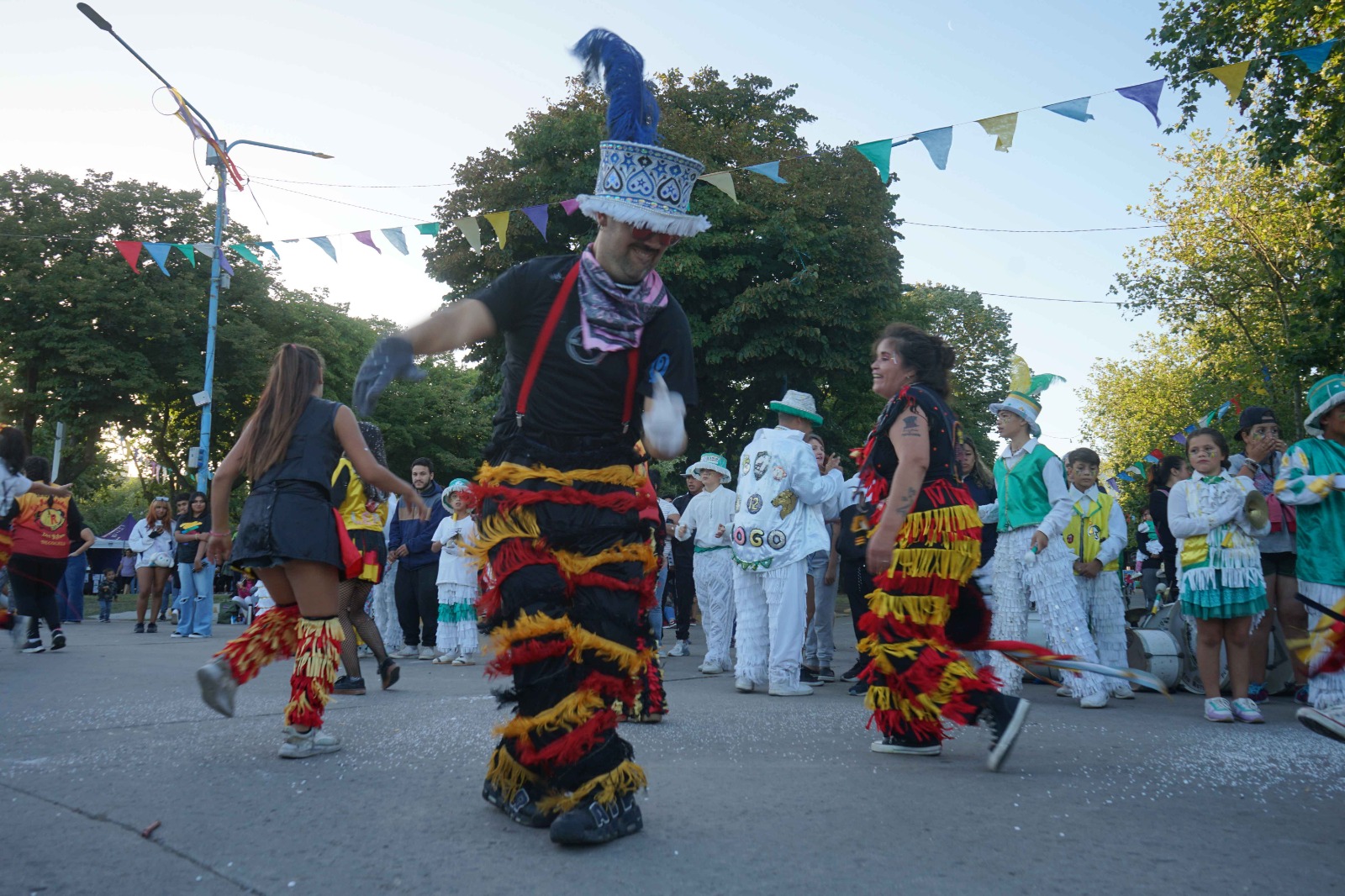 Las murgas dieron vida a los carnavales de Necochea: “Vivimos días maravillosos”