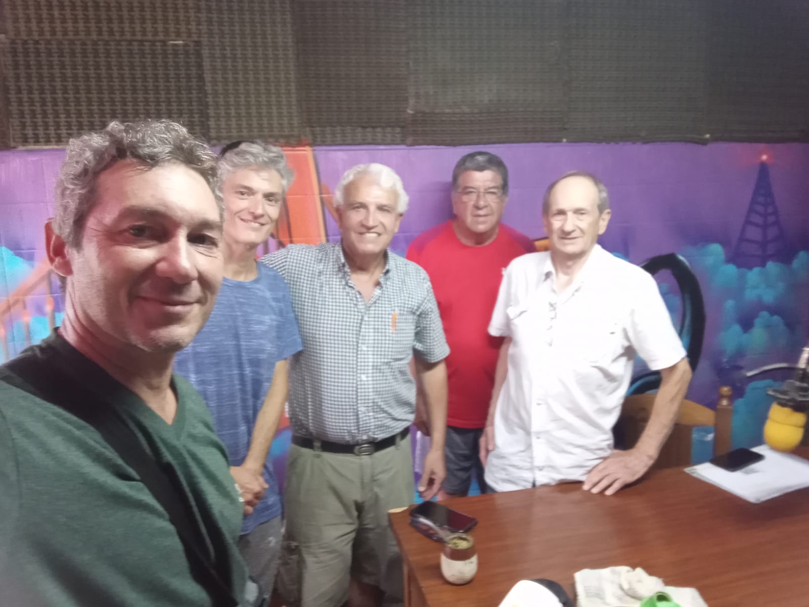 ADEMÁS DE VECINOS, CIUDADANOS COMPROMETIDOS