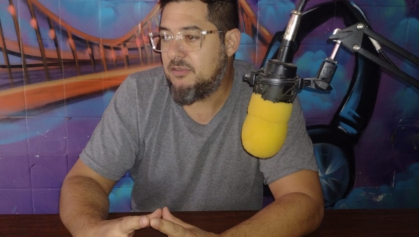 MARIANO GONZÁLES: “ PRECISAMOS UN PLAN PRODUCTIVO"