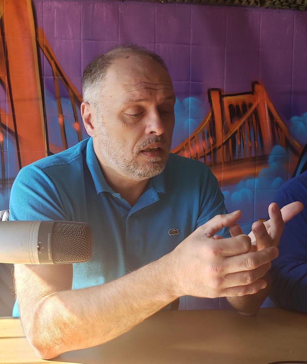 DEMIAN LEDESMA: “HOY LA GRIETA ESTÁ ENTRE QUIENES DEFENDEMOS LA DEMOCRACIA Y QUIENES QUIEREN AVASALLARLA”