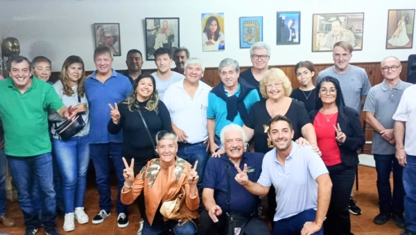 EL PERONISMO SE REUNIO CON EL CONSEJO DE LA  UPC.