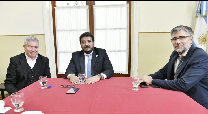 REUNION CON EL MINISTRO DE JUSTICIA. 