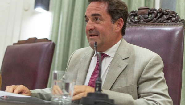 GUILLERMO SÁNCHEZ: “ME PARECE MAL QUE NO SE PERMITA UNA NUEVA REELECCIÓN A LOS INTENDENTES”