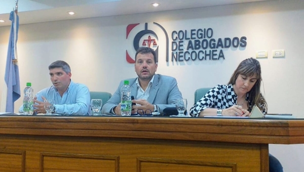  RECHAZO ABSOLUTO del Colegio de Abogados de Necochea
