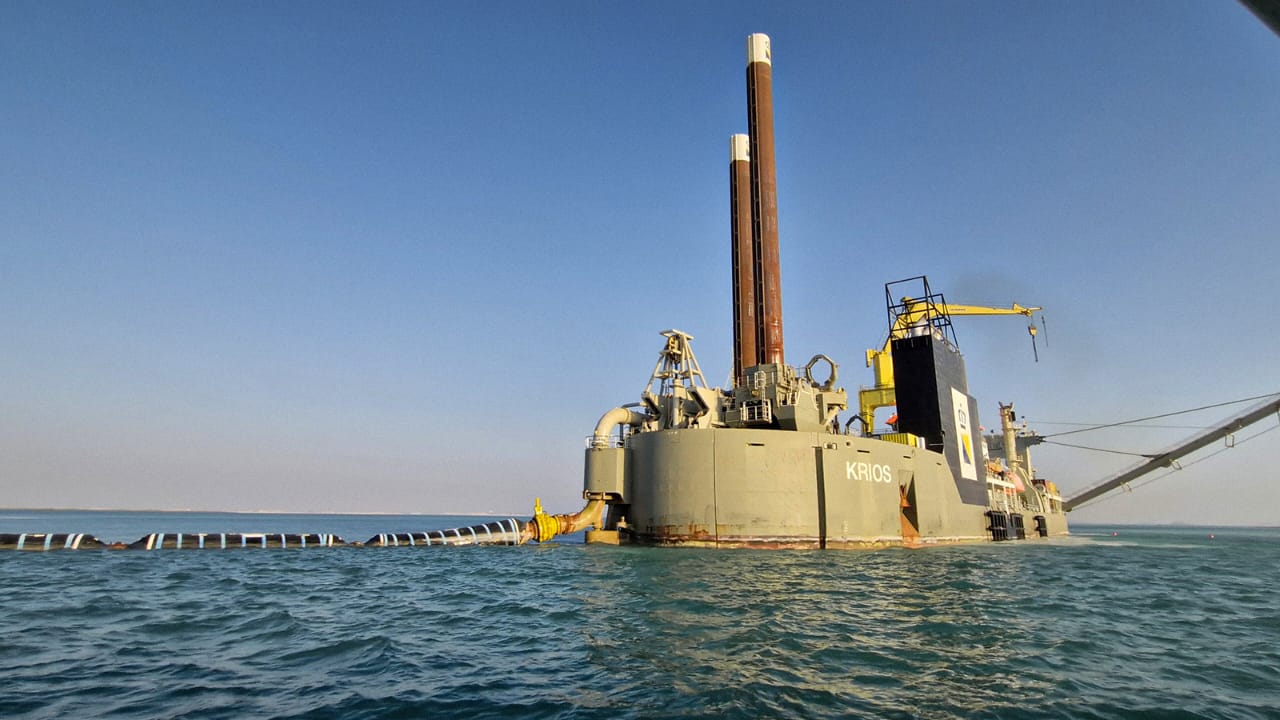 Puerto Quequén capacita a sus ingenieros en el Seminario Internacional de Dragado en Abu Dhabi