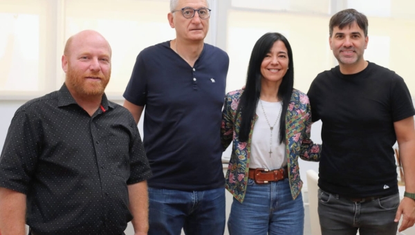 Andrea Cáceres en Castelli que se suma al Pacto Social por las Niñeces y Adolescencias