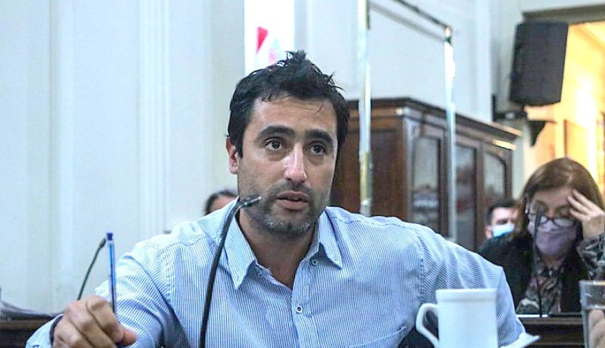 RAFAEL IACONO: “HAY ADMINISTRADORES QUE METEN EMPRESAS DE LIMPIEZA QUE PRECARIZAN AL TRABAJADOR, NO CUMPLEN LAS NORMATIVAS Y GENERAN CONFLICTOS”