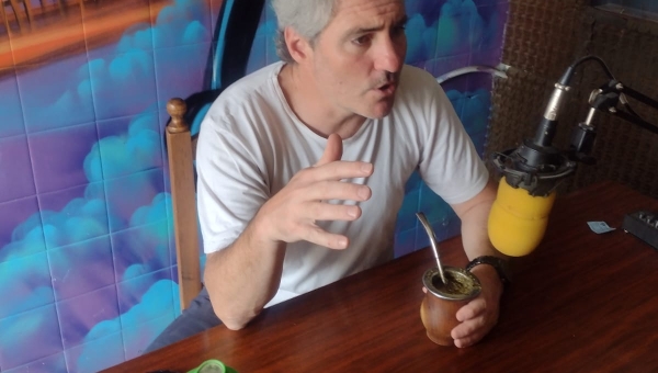 GONZALO DIEZ: “GUARDA CON INTERNAS INNECESARIAS, SIN SUSTANCIA, NOS TERMINARÁN EMPUJANDO AL OSTRACISMO MÁS PROFUNDO”