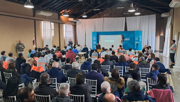 Capacitación sobre prevención del riesgo eléctrico en Puerto Quequén