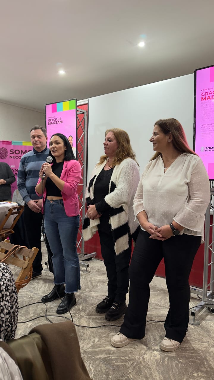 SOMOS NECOCHEA PRESENTÓ SU LISTA EN UN COMITÉ COLMADO DE VECINOS