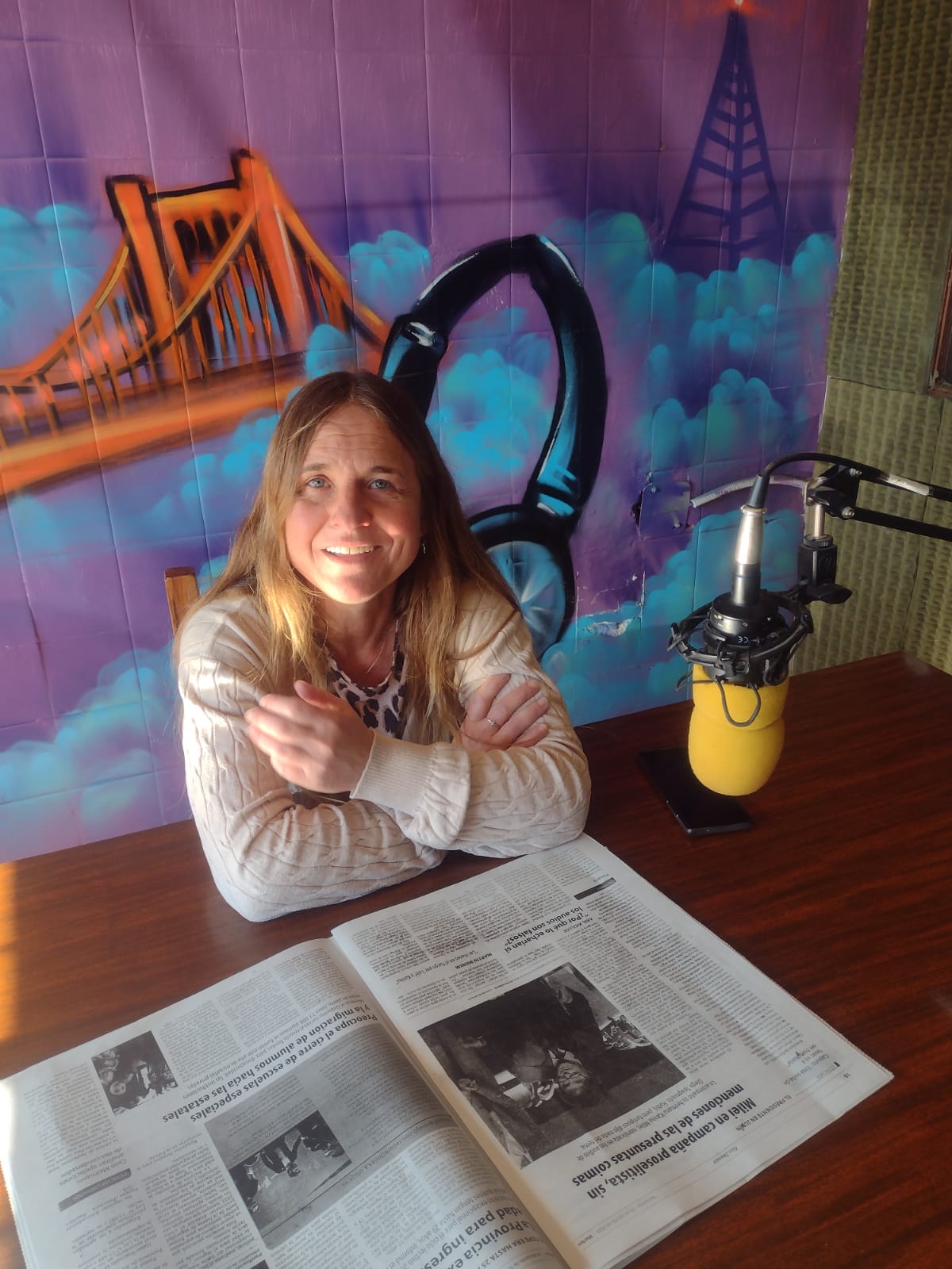 SILVIA JENSEN “CON EL ESCÁNDALO DE LAS COIMAS DE LOS MILEI UNO EMPIEZA A DESCUBRIR DÓNDE ESTÁ ÉSA PLATA QUE AHORA NO LLEGA POR EJEMPLO PARA OBRA PÚBLICA EN NUESTRO DISTRITO…DÓNDE ESTÁ?...Y…AHÍ ESTÁ”