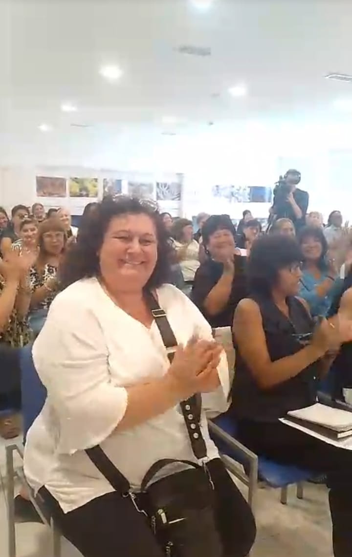 “Claudia Seballes representó a SUTERH Necochea en encuentro del Comité de Mujeres”